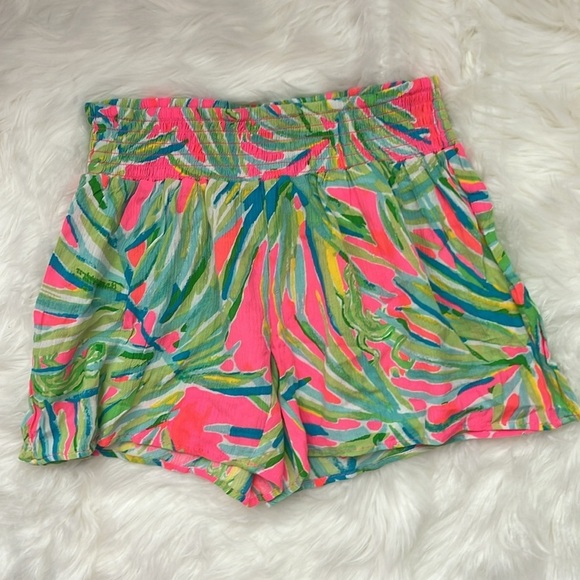 NWOT LILLY PULITZER Tropical Print Shorts Sri Lanka Size XS - Picture 1 of 13